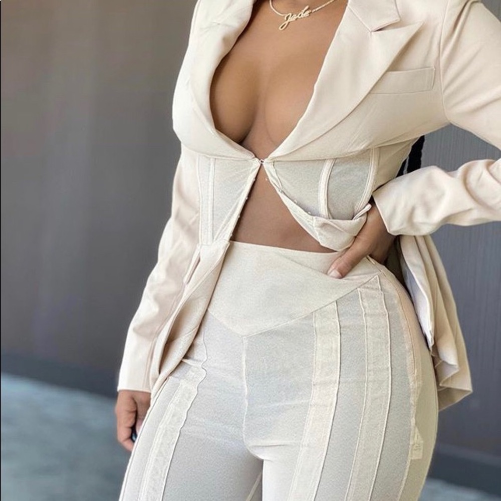 2 piece set